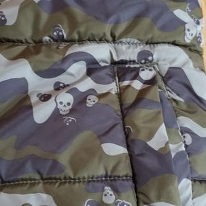 Puffy wind breaker/ vest